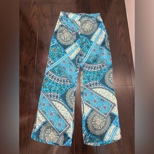Marciano Blue and Cream Patterned Pants